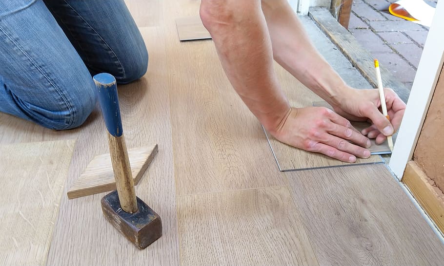 hardwood floor squeak repair